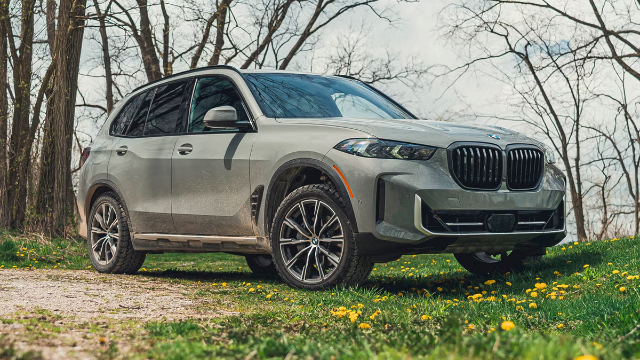 BMW X5: Evolusi Kendaraan Premium Berperforma Tinggi dalam Balutan SUV Mewah